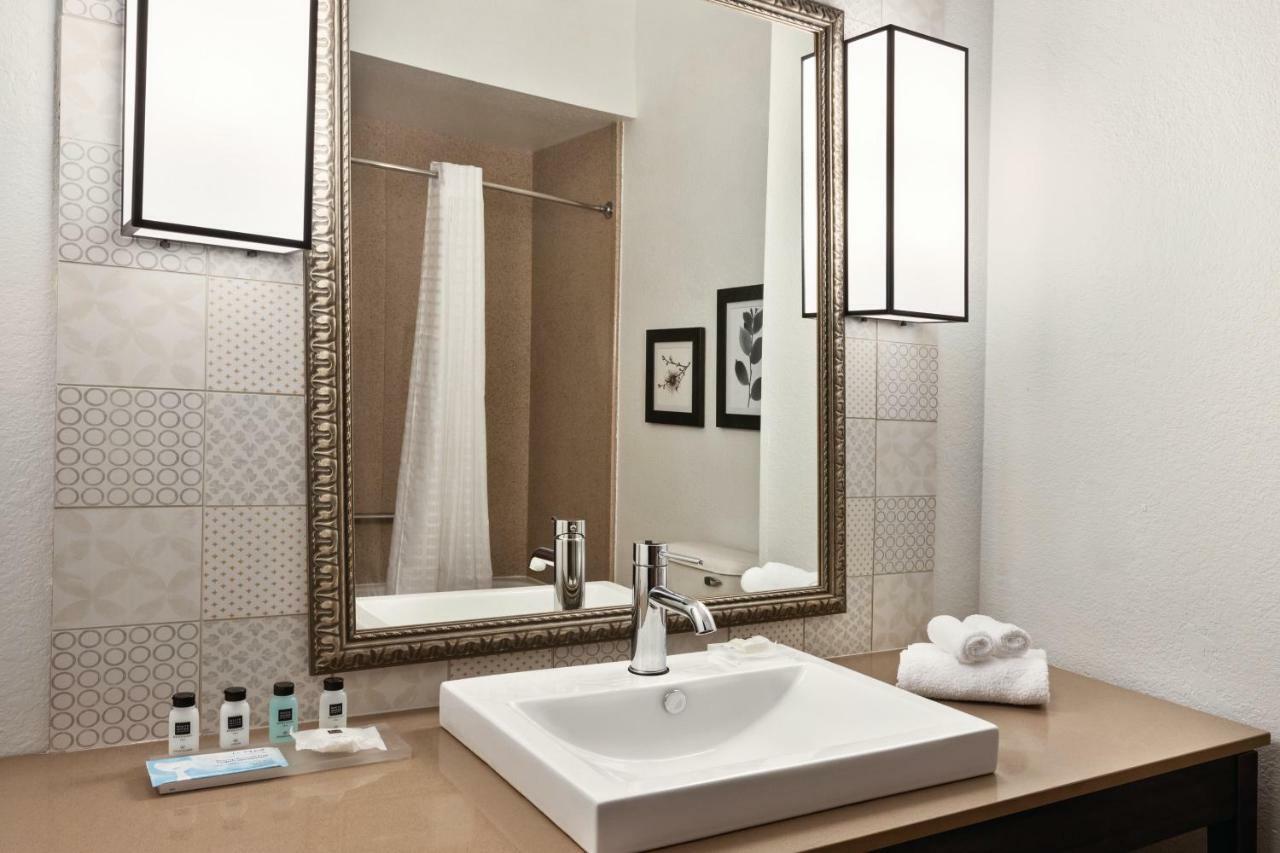 Country Inn & Suites By Radisson, Byram-Jackson South, Ms Bagian luar foto
